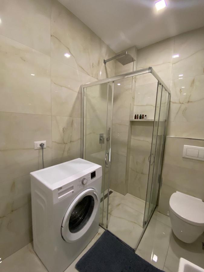 Edina By Hp Hotel Sarande Exterior photo