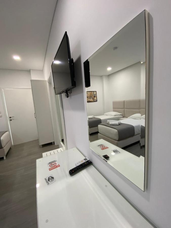 Edina By Hp Hotel Sarande Exterior photo
